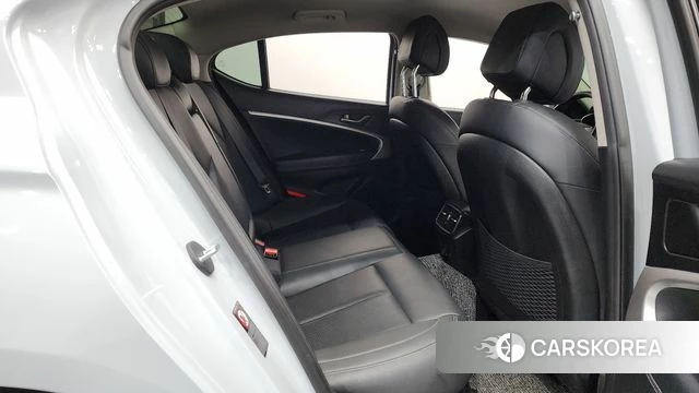 Genesis G70 2018 Светло-серебряный цвет из Кореи, фото 2
