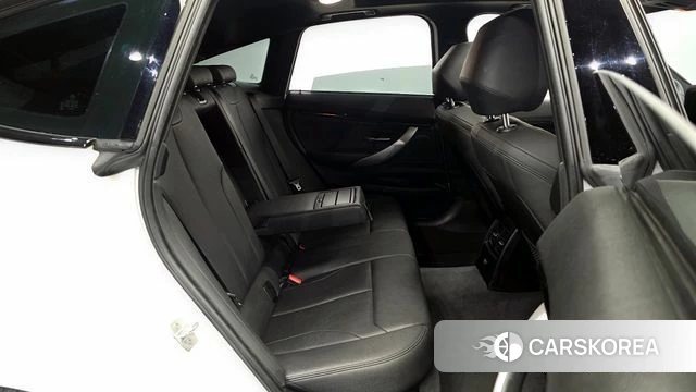 BMW 3 Series GT (F34) 2020 Белый из Кореи, фото 2
