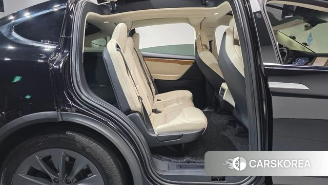 Tesla Model X 2019 Черный из Кореи, фото 2
