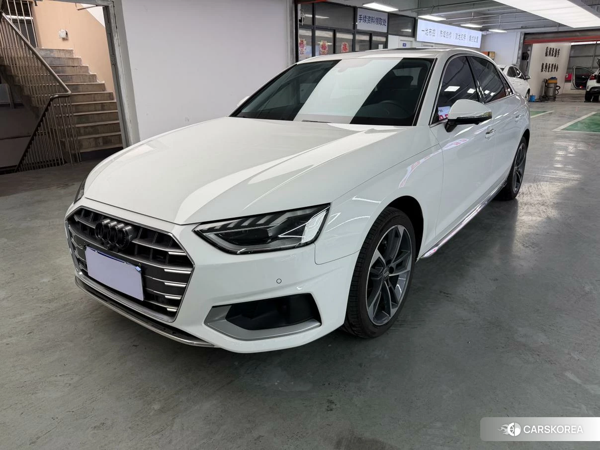 Audi A4L 2020 Белый из Китая, фото 2