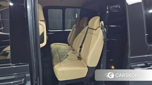 Hyundai Staria 2023 Серый из Кореи, фото 2