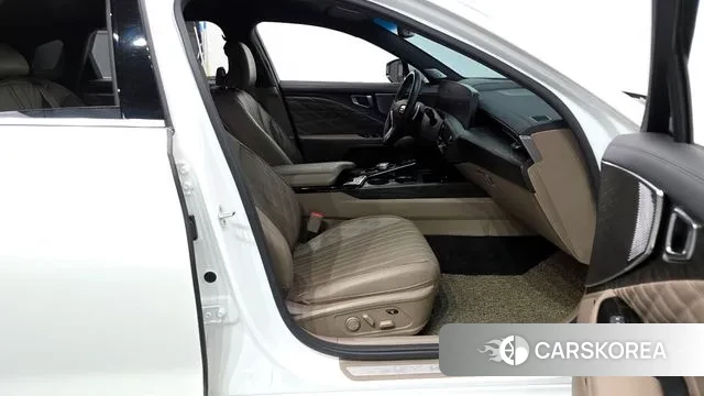 Kia K8 2021 Белый из Кореи, фото 2