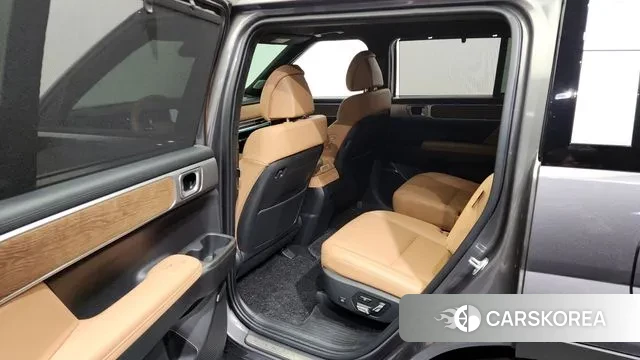 Hyundai Santa Fe (MX5) 2024 Серый из Кореи, фото 2