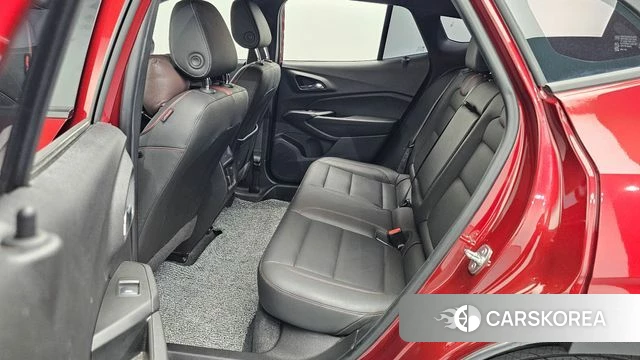 Chevrolet (GM Daewoo) Trax Crossover 2023 Красный из Кореи, фото 2