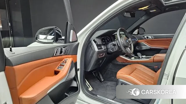 BMW X5 (G05) 2021 Белый из Кореи, фото 2