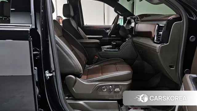 GMC Sierra 2024 Черный из Кореи, фото 2