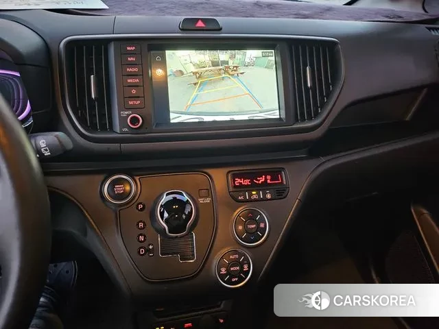 Kia The New Kia Ray 2023 Белый из Кореи, фото 2