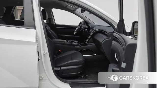 Hyundai Tucson (NX4) 2022 Белый из Кореи, фото 2