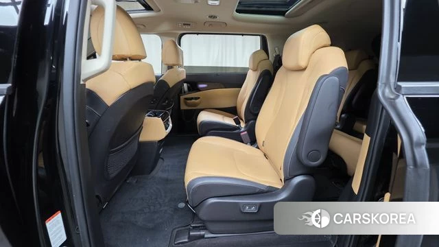 Kia Carnival 4th generation 2022 Черный из Кореи, фото 2