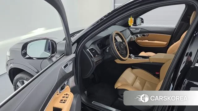 Volvo XC90 second Generation 2024 Черный из Кореи, фото 2