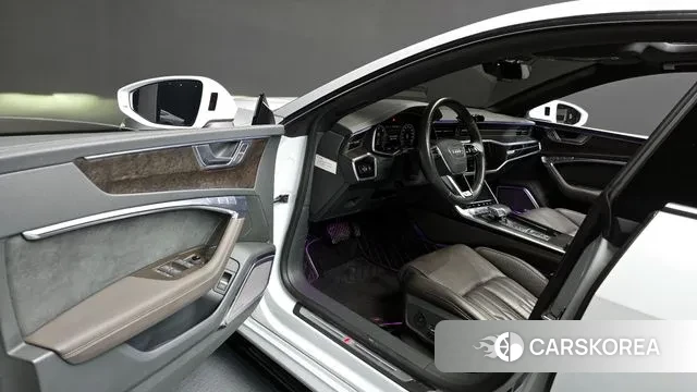 Audi A7 (4K) 2020 Белый из Кореи, фото 2