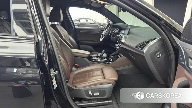 BMW X4 (G02) 2021 Черный из Кореи, фото 2