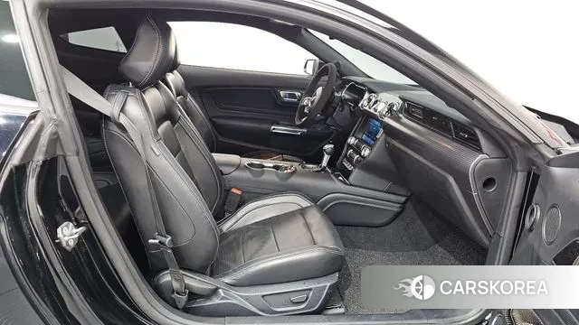 Ford Mustang 2020 Черный из Кореи, фото 2