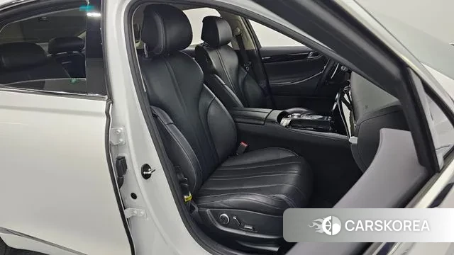 Genesis G80 (RG3) 2020 Белый из Кореи, фото 2