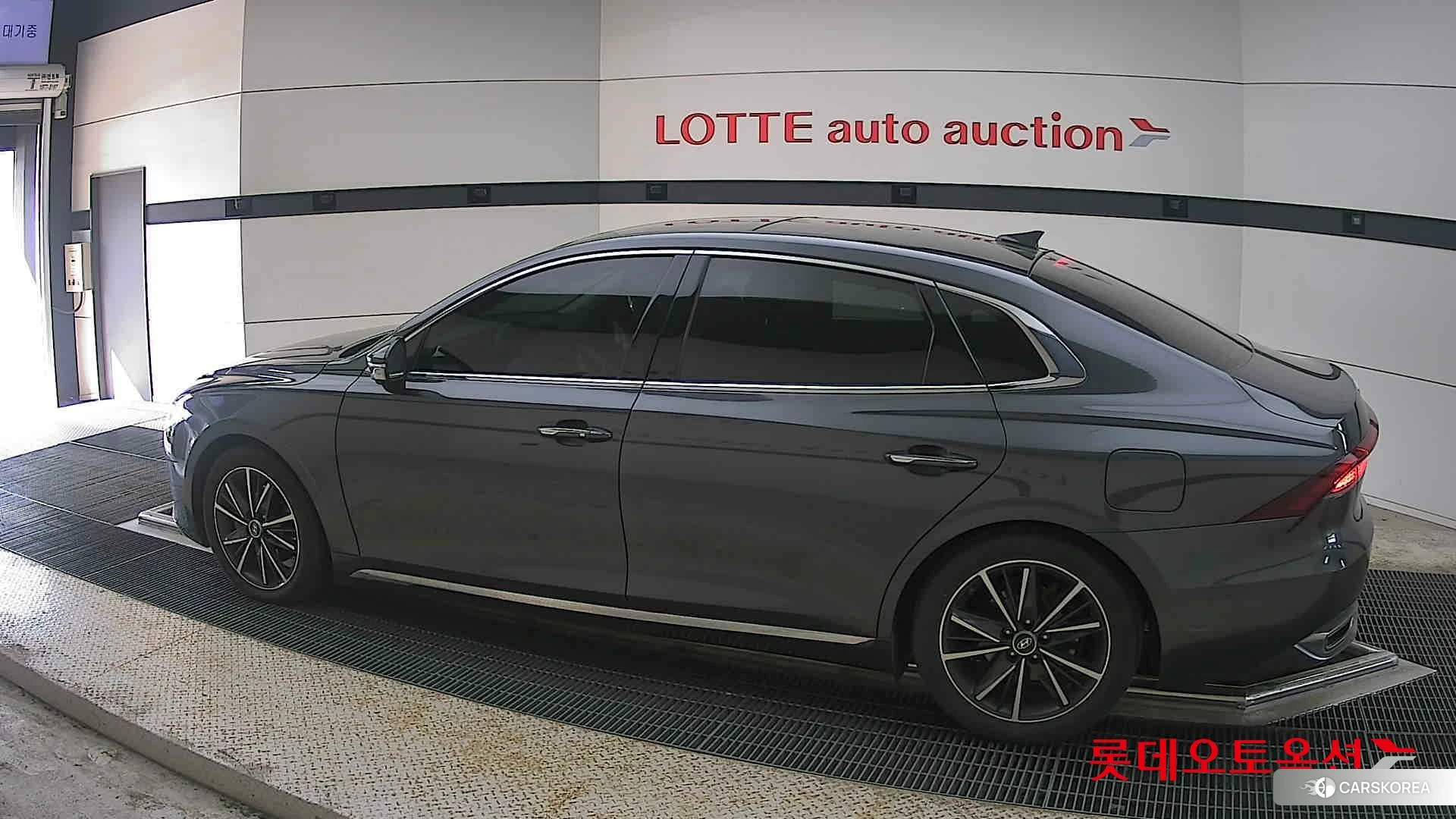 Hyundai Grandeur 2021 Nocturne Gray из Кореи, фото 2