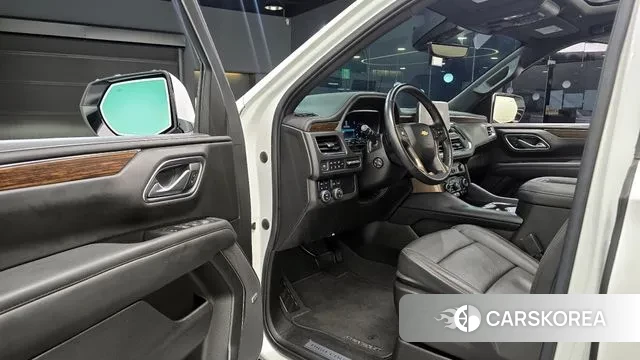 Chevrolet (GM Daewoo) Tahoe 2022 Белый из Кореи, фото 2