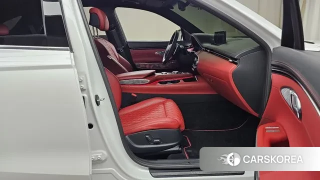 Genesis GV70 2021 Белый из Кореи, фото 2