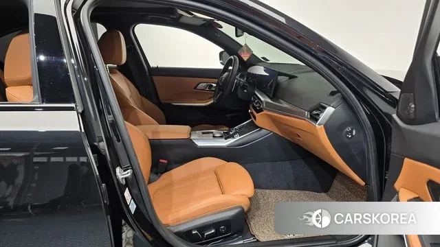 BMW 3 Series (G20) 2024 Черный из Кореи, фото 2