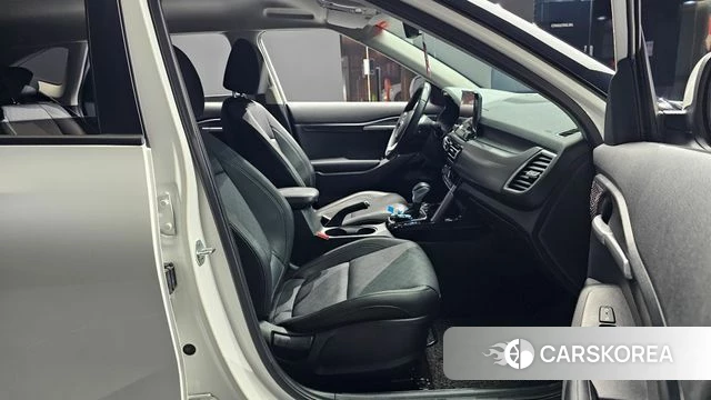 Kia Seltos 2021 Белый из Кореи, фото 2