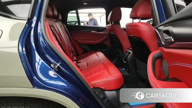 BMW X4 (G02) 2023 Светло-зеленый из Кореи, фото 2