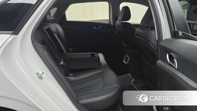 Kia K5 Hybrid 3rd Generation 2022 Белый из Кореи, фото 2