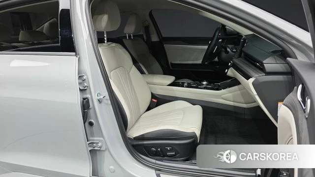 Kia The New K5 Hybrid 3rd generation 2024 Серебряный из Кореи, фото 2