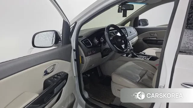 Kia All New Carnival 2018 Белый из Кореи, фото 2