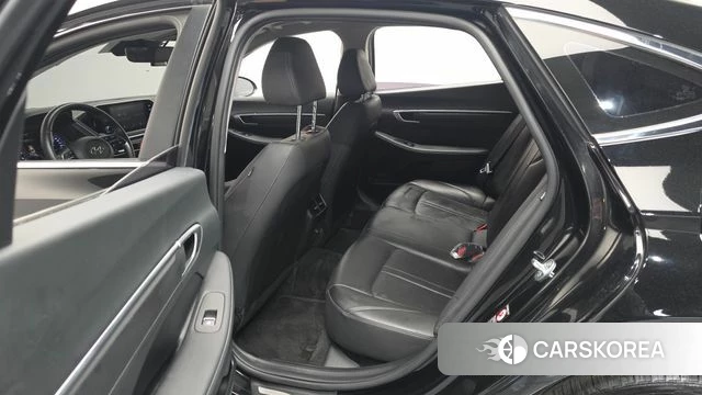 Hyundai Sonata (DN8) 2022 Черный из Кореи, фото 2