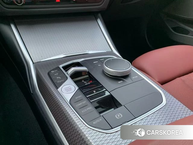 BMW 3 series 2024 Черный из Китая, фото 2