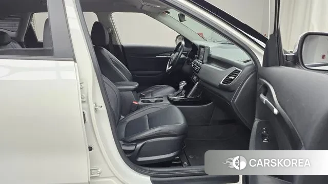 Kia Seltos 2021 Белый из Кореи, фото 2