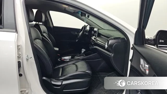 Kia Come New K3 2021 Белый из Кореи, фото 2