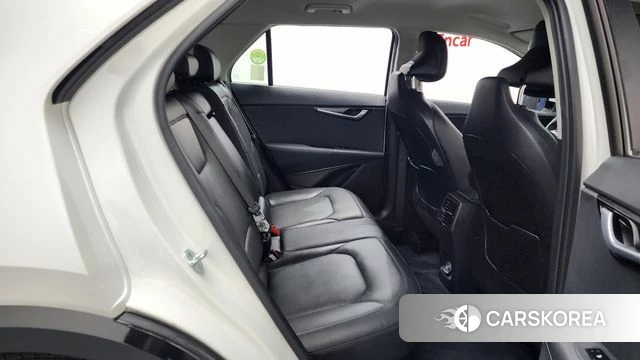 Kia Di Ol Nu Niro 2022 Белый из Кореи, фото 2