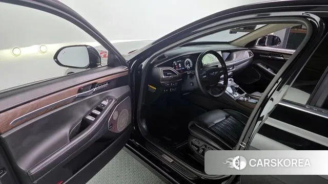 Genesis G90 2021 Черный из Кореи, фото 2