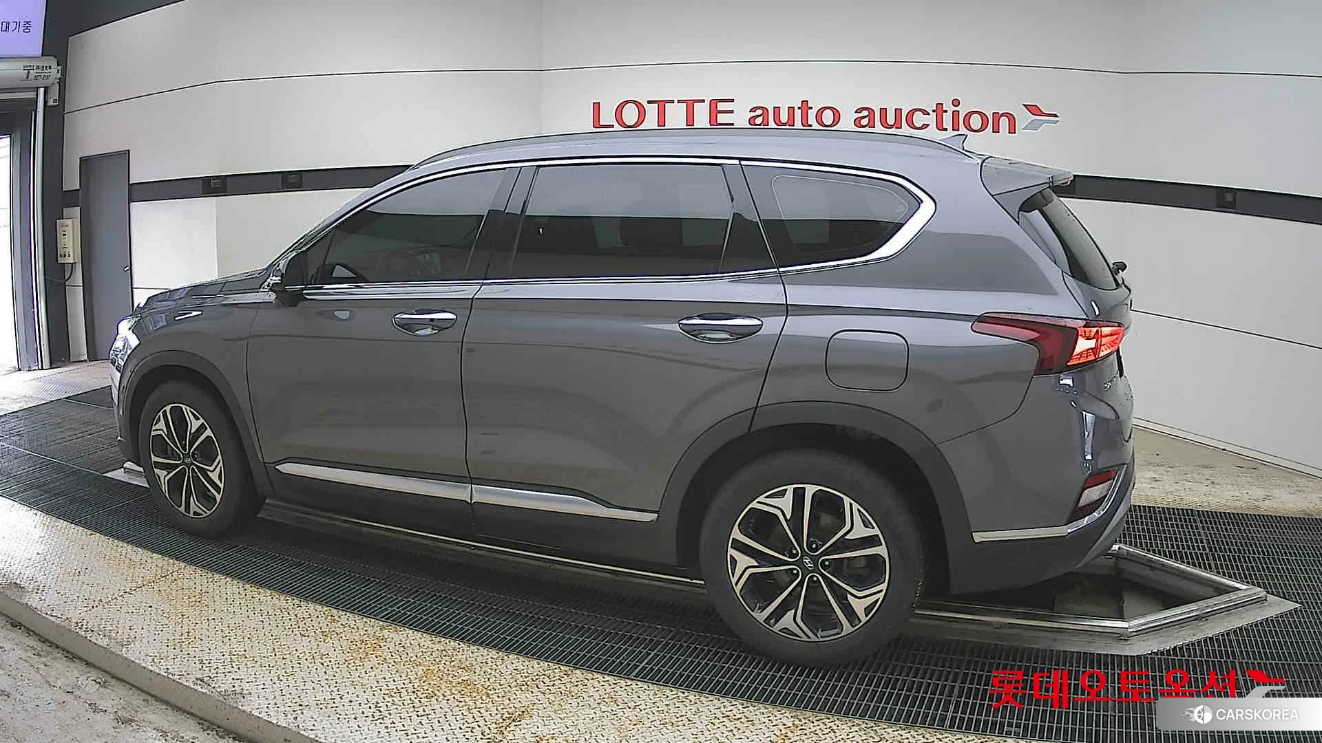 Hyundai Santa Fe 2019 Другое из Кореи, фото 2