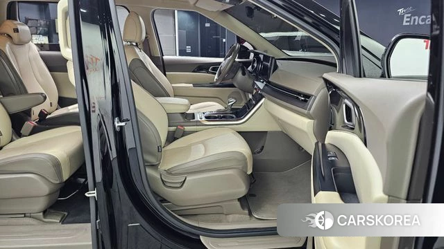 Kia Carnival 4th generation 2021 Черный из Кореи, фото 2