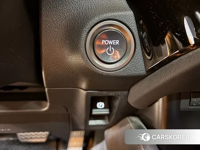 Lexus ES300h 7th generation 2022 Песочный из Кореи, фото 2