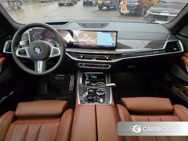 BMW X7 (G07) 2025 Черный из Кореи, фото 2