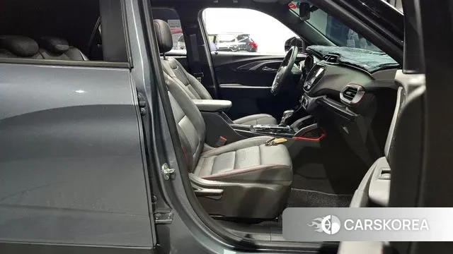 Chevrolet (GM Daewoo) Trailblazer 2021 Серый из Кореи, фото 2