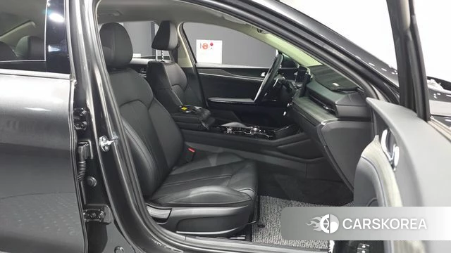 Kia The New K5 Hybrid 3rd generation 2026 Серый из Кореи, фото 2