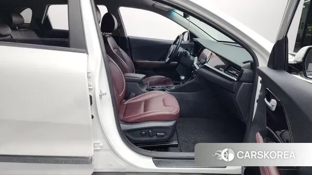 Kia The New Niro 2021 Белый из Кореи, фото 2