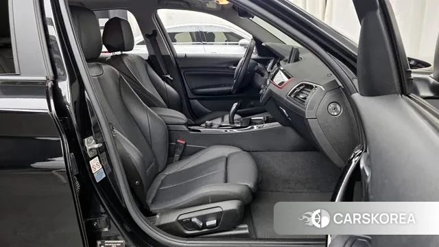 BMW 1 Series (F20) 2018 Черный из Кореи, фото 2