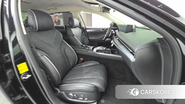 Genesis G80 (RG3) 2023 Черный из Кореи, фото 2