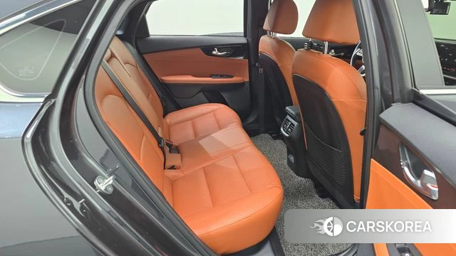 Kia The New K3 2nd generation 2021 Серый из Кореи, фото 2