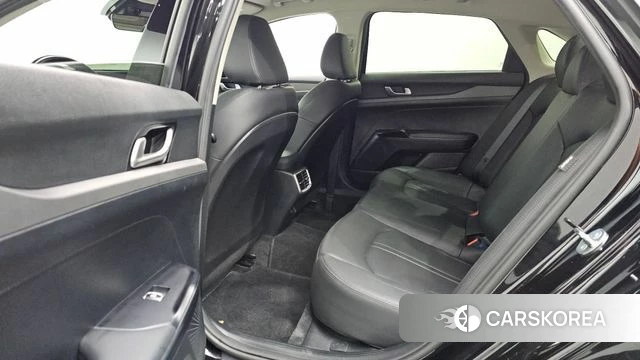 Kia K5 3rd generation 2023 Черный из Кореи, фото 2