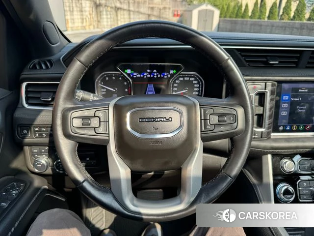 GMC Yukon 2021 Белый из Кореи, фото 2