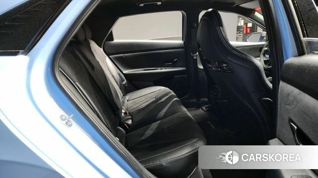 Hyundai Avante (CN7) 2021 Небесно-голубой из Кореи, фото 2