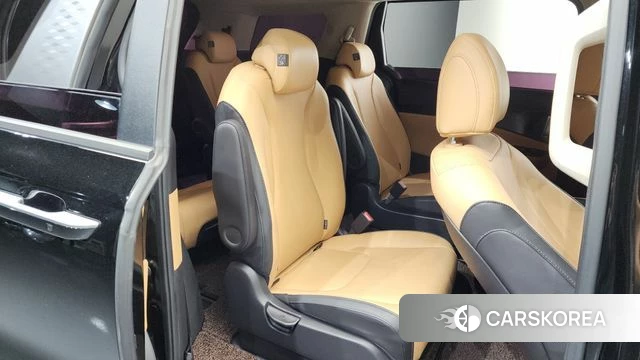 Kia Carnival 4th generation 2022 Черный из Кореи, фото 2