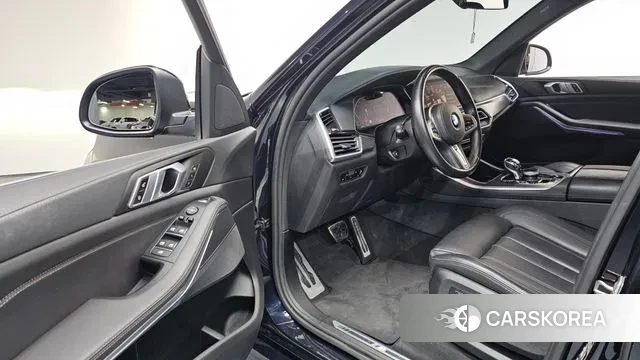 BMW X5 (G05) 2022 Черный из Кореи, фото 2