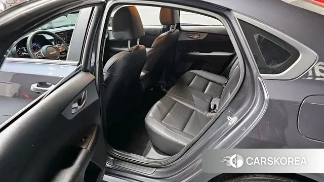 Kia The New K3 2nd generation 2021 Серый из Кореи, фото 2