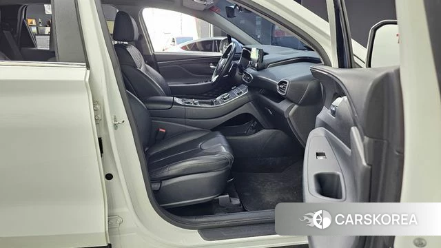 Hyundai The New Santa Fe 2021 Белый из Кореи, фото 2